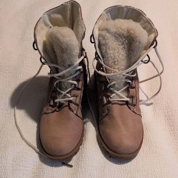 Sorel Beige Winter Footwear - Picture 3 of 4